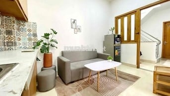 CHO THUÊ CHDV 1 PHÒNG NGỦ TÁCH BẾP FULL NT RỘNG 40m2 GẦN VĂN LANG CS3