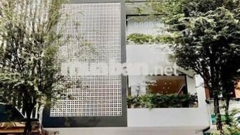 HÀNG HIẾM DT KHỦNG - 241B Huỳnh Văn Bánh, PN - DT8x20, 5 tầng