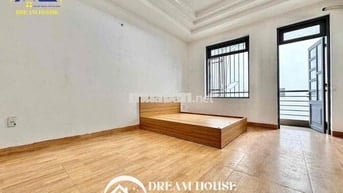 PHÒNG MỚI XÂY NGAY KCN TÂN BÌNH, SÁT ĐH CÔNG THƯƠNG VÀ VHU