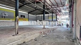 Cho thuê Mặt Bằng MẶT TIỀN THỤT Quang Trung, P10 Gò Vấp 600m²