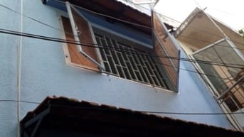 Nhà cho thuê nguyên căn đường Lê Quang Định, P. Gia Định, 1 lầu 8,5tr
