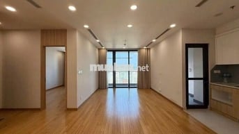 Cho thuê 3N Cơ bản Golden Land 120m2 - Có Slot Ô tô 15Tr/th Vào luôn