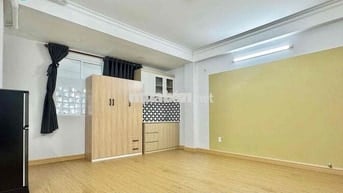 Phòng Mới Toanh - Cửa sổ Siêu thoáng Sát Y Dược, Chợ Rẫy