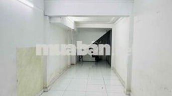 cần cho thuê mặt bằng ngay góc ngã 3 trần hưng đạo và học lạc