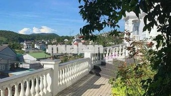 sang nhượng đất và biệt thự Đà Lạt