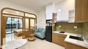 CĂN HỘ 1PN BAN CÔNG , 42m2 - NGAY VÒNG XOAY DÂN CHỦ QUẬN 3