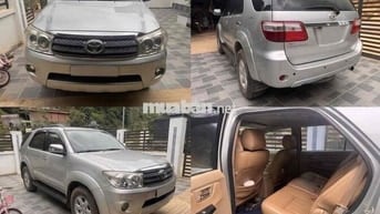 Toyota Fortuner 2009 Số sàn Máy dầu Bạc