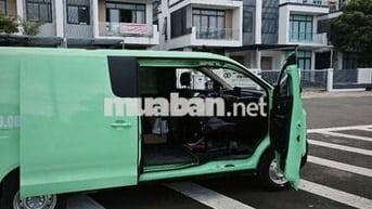 Xe van điện Kim Long Motor GK48EV Xanh lá