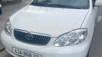 Toyota Corolla Altis Trắng 5 chỗ Sàn