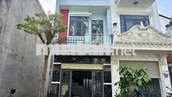 Cho thuê nhà 1 trệt 2 lầu gần ngã tư Miếu Ông Cù 4 phòng giá 10 tr/ th