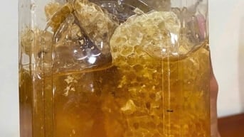 🍯 MẬT ONG CHUẨN RỪNG TÂY BẮC – CHO CÔ CHÚ, ANH CHỊ YÊU MẬT ONG THẬT