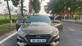 Hyundai Accent Số tự động màu Nâu