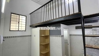Cho Thuê Phòng Gác Cửa Sổ Trời Nội Thất Gần ĐH Công Thương - AEON MALL