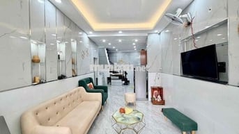 CHÍNH CHỦ CHO THUÊ NHÀ NGUYÊN CĂN 2pn 2wc TRUNG TÂM Q3
