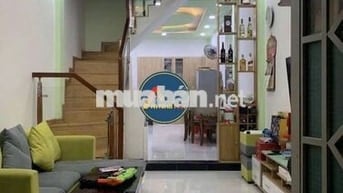 Cho thuê nhà mặt tiền 2pn đường Lý Tuệ quận Tân Phú