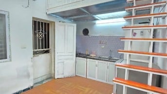 Cho thuê phòng 63/1194 Láng, gần GT, Ngoại thương