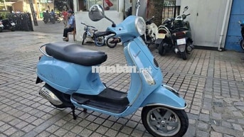 Piaggio Vespa LX 
