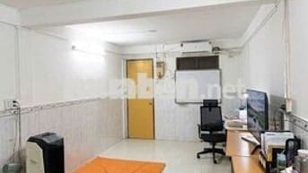 Chung cư Nguyễn Thiện Thuật, QUẬN 3, DT 3.5 x 12.3m, giá 2.4 tỷ