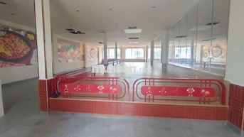CHO THUÊ MBKD  344M2 MẶT TIỀN ĐƯỜNG BÀ HOM 130tr/ tháng