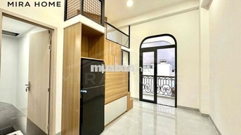 CHDV có Gác mặt Tiền Lâm Văn Bền ( ngay UFM )