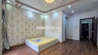 Cho thuê nhà mặt tiền Đặng Thuỳ Trâm. Diện tích 5x20m. Giá 40tr/tháng