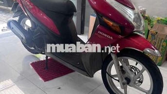 Honda Click đỏ