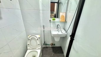 CHO THUÊ CĂN HỘ STUDIO BAN CÔNG CỬA SỔ THOÁNG NẰM NGAY QUẦN NGỰA
