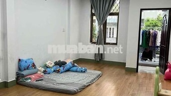 Cho thuê nhà Bình Lợi 4PN, 2 lầu, gần Văn Lang, giá chỉ 23 triệu/tháng