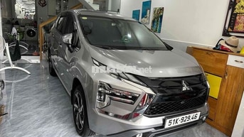 Mitsubishi Xpander Premium 2023 17.900 km Bạc