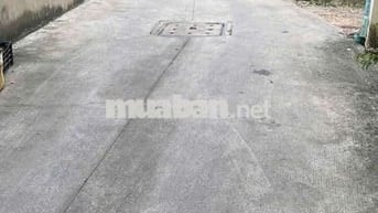 Nhà sổ hồng bề ngang rộng đường thông 