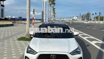 Toyota Yaris Cross HEV 2023 Trắng Hybrid