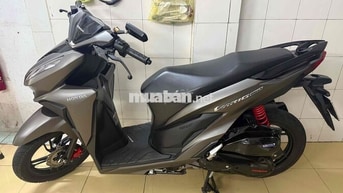Honda Vario 150 vàng cát cuối 2020