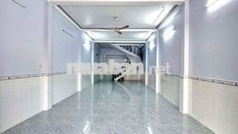 Nhà trệt lầu 2PN mặt tiền đường Nguyễn Văn Cừ chỉ 15 triệu