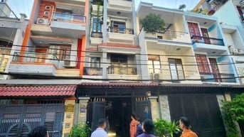 ⭐️Nhà 5 lầu DT:4,2x21m đẹp Cao cấp hẻm xe hơi 6m Phan Huy Ích, P12