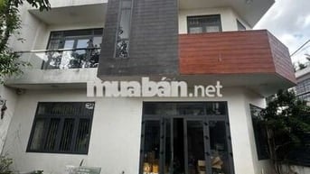 Cần cho thuê nhắ P ĐHT gần chợ cây sộp .DT 12 x14 1 trệt 2 lầu 4PN 5WS