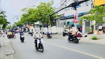 Nhà ở bình tân gần khu tên lửa