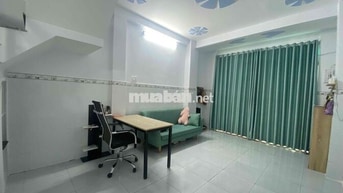 bán nhà ngay uỷ ban quận Tân Phú - liền kề Tân Bình