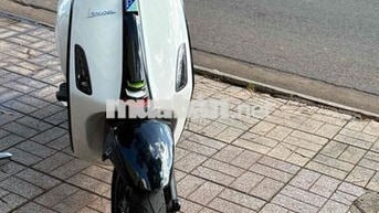 Piaggio Vespa Sprint ABS Trắng