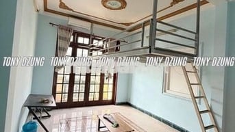 Phòng gác máy lạnh ban công rộng & thoáng,Ngay CÔNG VIÊN Gia Định 500m