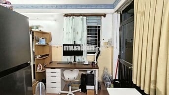 Nhượng phòng trọ / CHDV Võ Văn Kiệt Q5