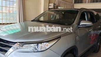 Toyota Fortuner 2018 Dầu Tự động Bạc