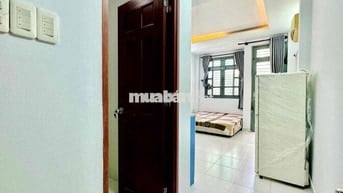 Cho thuê phòng ban công Dương Bá Trạc Q8 kế cầu Nguyễn Văn Cừ