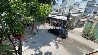 Bán nhà 2 tầng - 45m2 4.5x10 - đường 10M thông Quang Trung