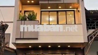 Chính chủ cần bán gấp nhà 1 trệt 2 lầu - Giá 2 ty 299