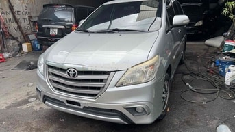 Toyota Innova E 2015 Số sàn Bạc