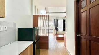 CHO THUÊ STUDIO BAN CÔNG TONE GỖ NGAY KHU CELADON TÂN PHÚ