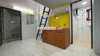 Phòng sát bên CV Gia định.  Cần pass phòng có điều hoà. Giá rất tốt