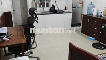 PASS PHÒNG LẦU TRỆT RỘNG THOÁNG - GẦN SÂN BAY - TỰ DO GIỜ GIẤC