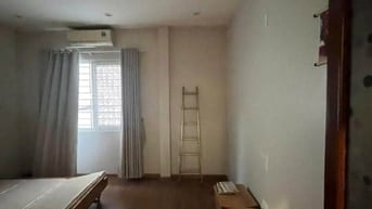 Bán nhanh nhà ngõ Hoa Lư, giá 28.8 tỷ, hơn 75m2x3T, ở luôn 