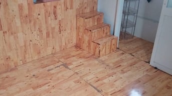 Nhà nhỏ tiện ra trung tâm, gần chợ, trường học, siêu thị